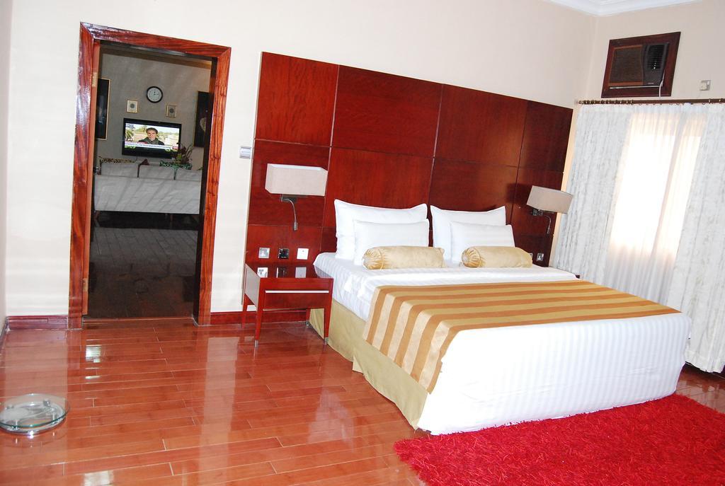 Chelsea Hotel Abuja Room photo