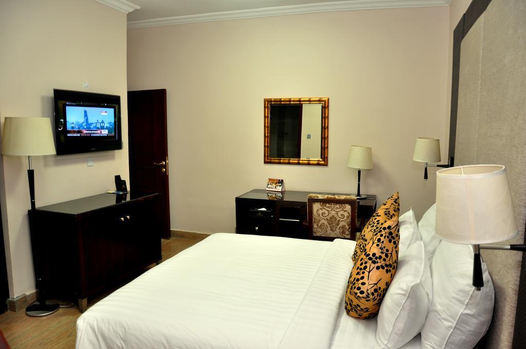 Chelsea Hotel Abuja Room photo